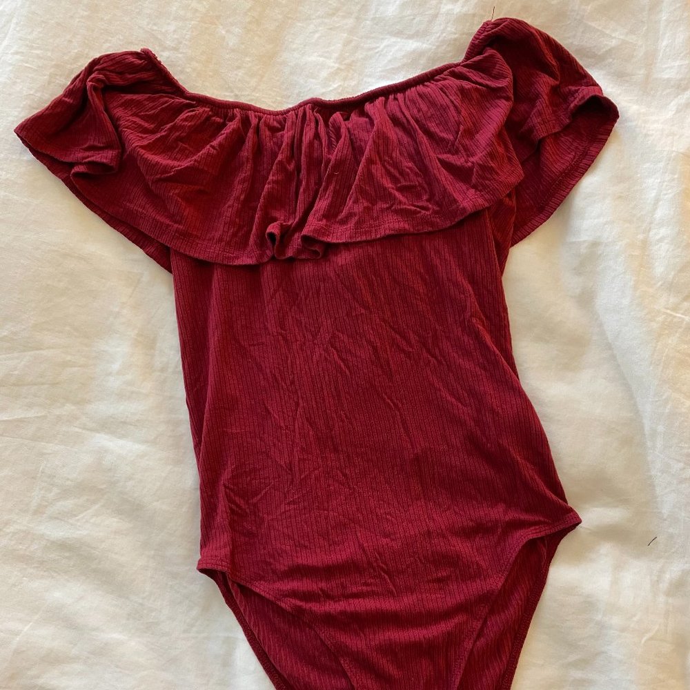 Abercrombie and Fitch Wine-colored body suit